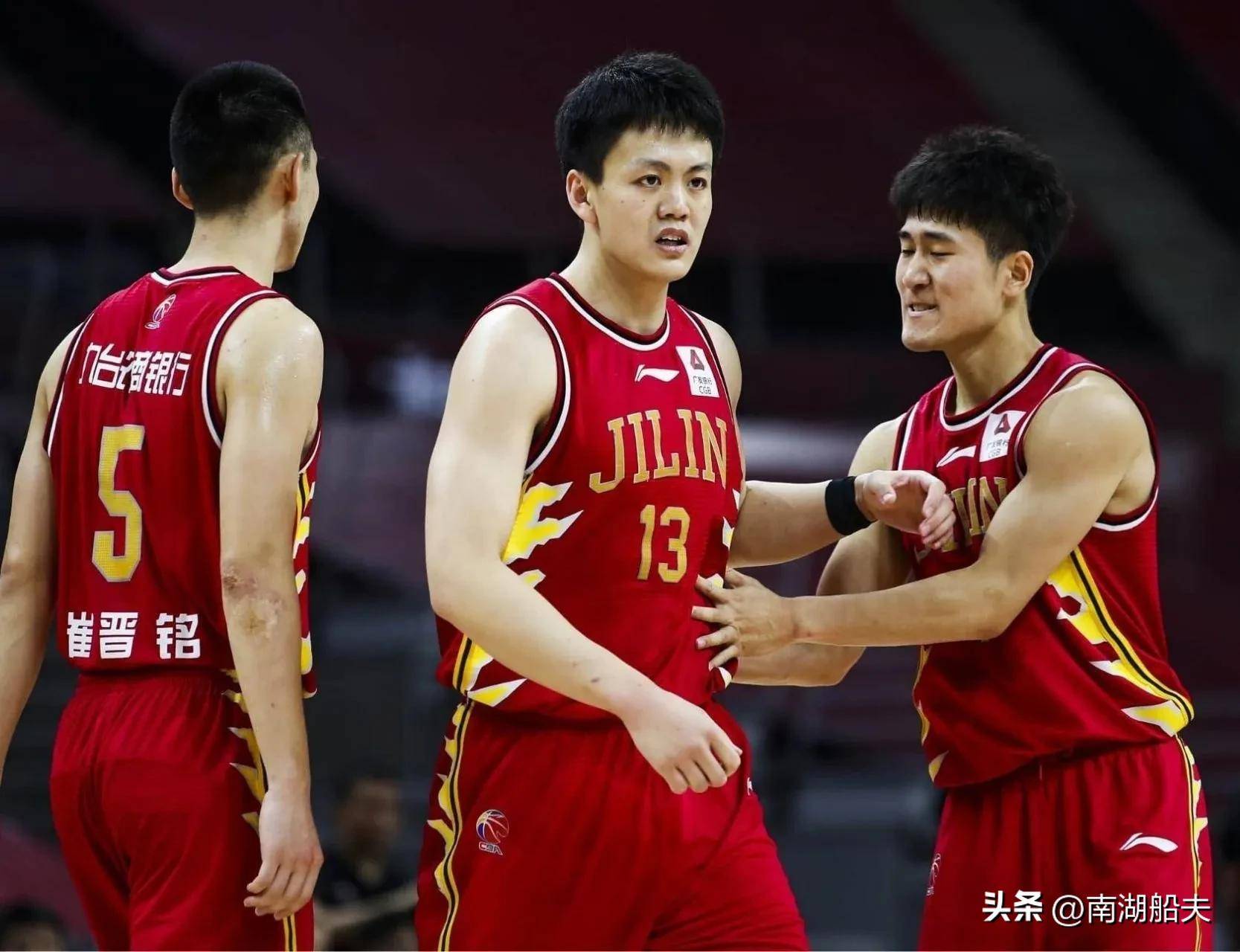 包含吉林队成为本场最大亮点，CBA季后赛瞬间破防，爆冷的词条