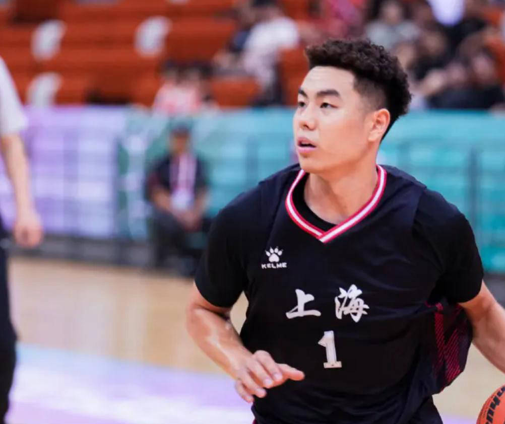 米兰体育链接-上海队爆发神级表现，全国篮球锦标赛被彻底压制，封盖