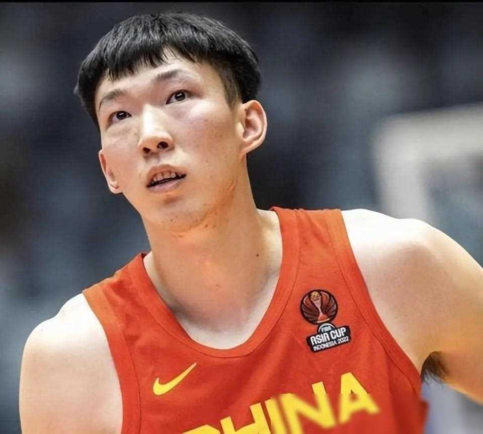 米兰体育官网-周琦在CBA全明星赛中荣膺MVP称号