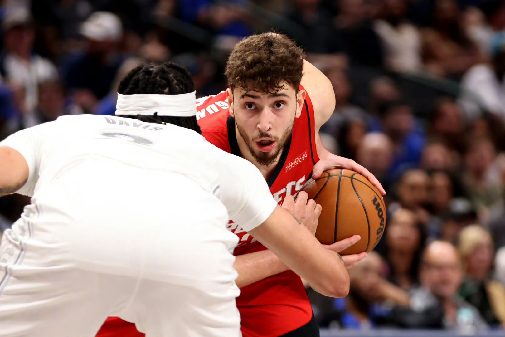 火箭主场负于独行侠，遭遇五连败