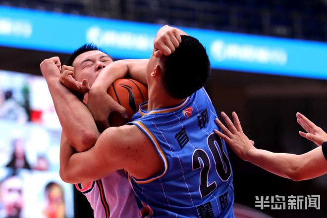 米兰体育官网-CBA联赛复赛在即，广东对阵北京引关注