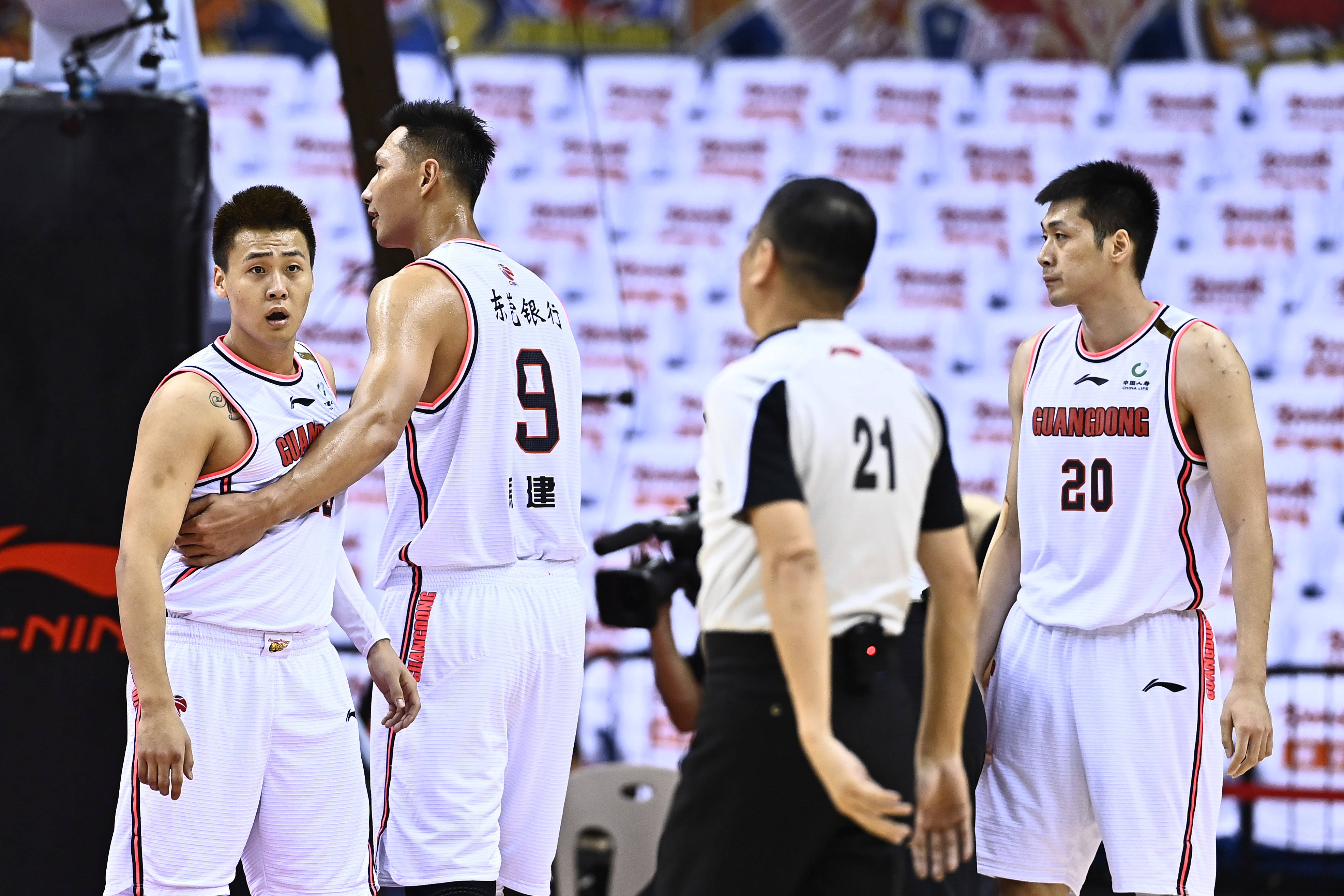 CBA联赛复赛在即，广东对阵北京引关注